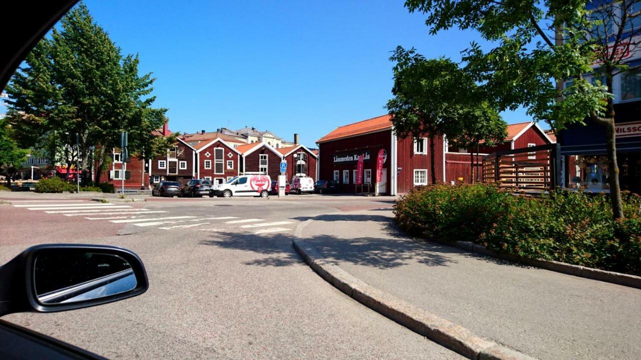 Ett Hus Med 3 Sovrum Med Supersnabba Internet Fiberanslutningen 1000Mb-100Mb I Hoeg, 7 Minuter Fran Hudiksvall Dış mekan fotoğraf